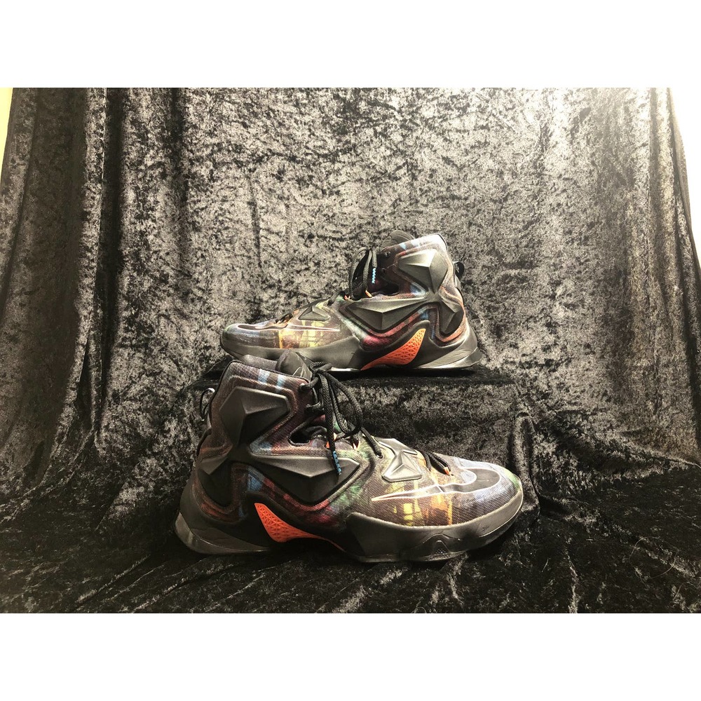 Nike LeBron 13 Akronite 2015 Sneakers Mens 11.5